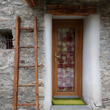 Apartmán Sweet Terrace Arvier Exteriér fotografie